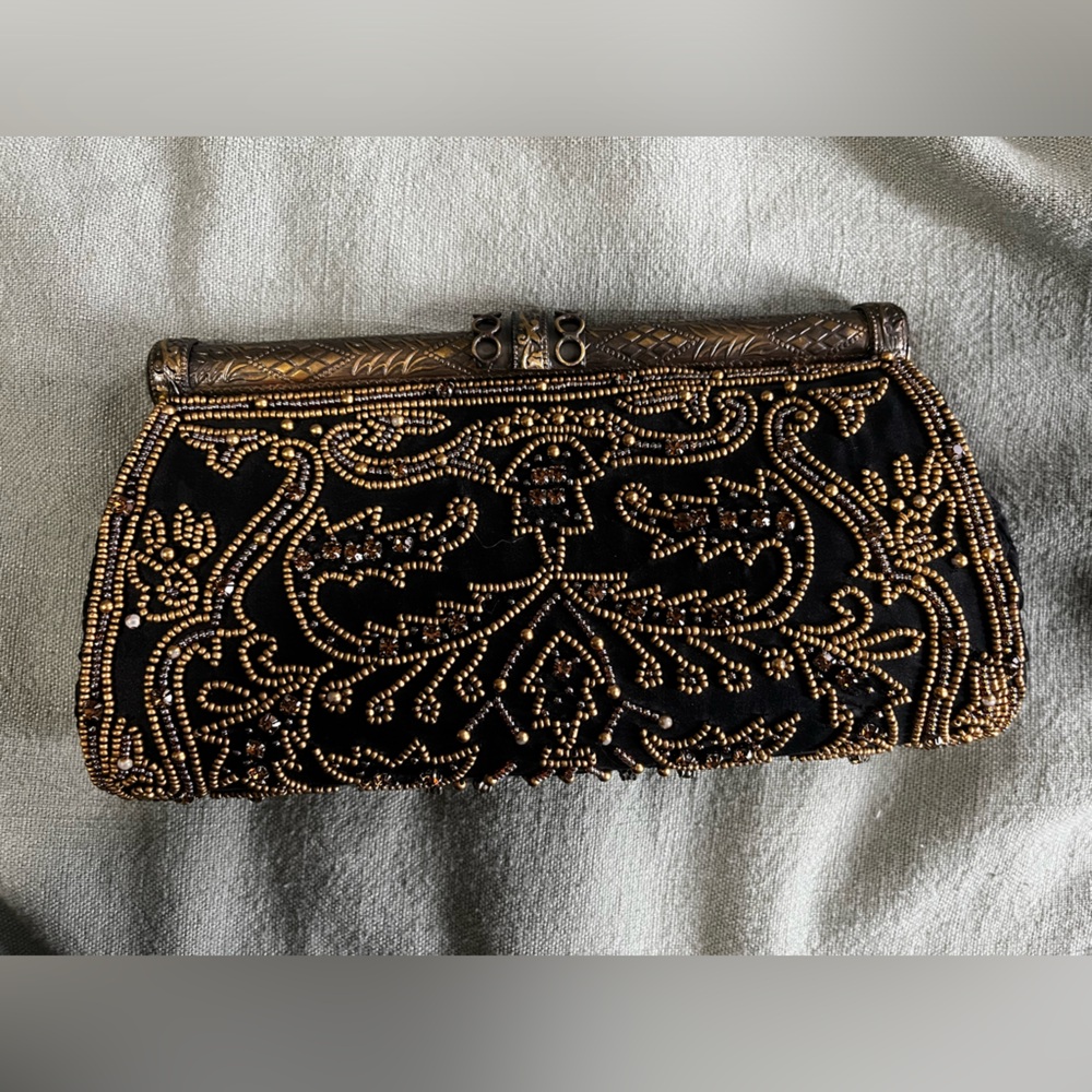 MOYNA hand embellished beaded clutch